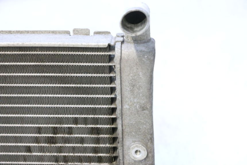 photo de RADIADOR  HONDA FJS SILVER WING SILVERWING 400 (2005 - 2008) - Otra perspectiva