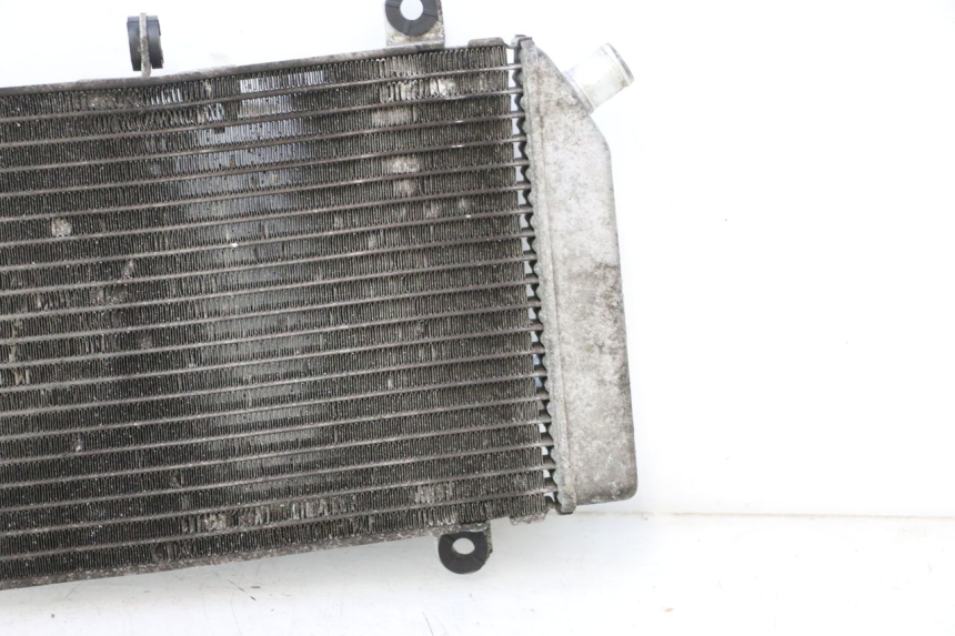 photo de RADIADOR  HONDA FJS SILVER WING SILVERWING 400 (2005 - 2008) - Zoom sobre los componentes