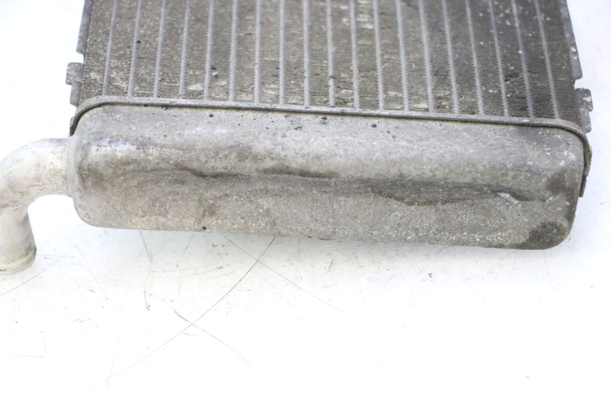 photo de RADIADOR  HONDA FJS SILVER WING SILVERWING 400 (2005 - 2008) - Primer plano técnico