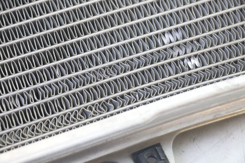 photo de RADIADOR IZQUIERDO  KAWASAKI KXF KX-F 250 (2017 - 2019) - Detalle de la pieza