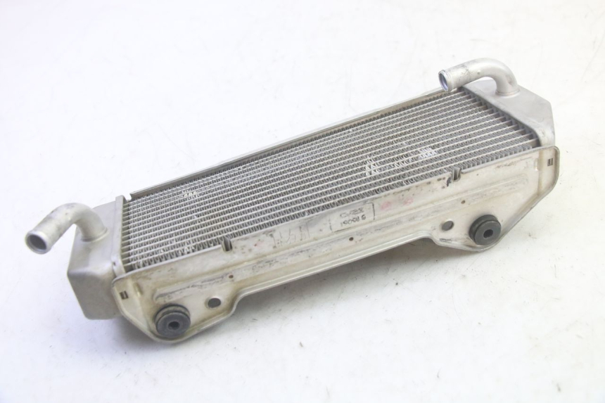 photo de RADIADOR IZQUIERDO  KAWASAKI KXF KX-F 250 (2017 - 2019) - Detalles de los puntos de fijación