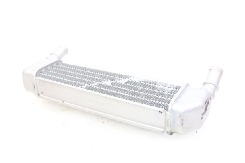 photo de RADIADOR IZQUIERDO  PEUGEOT LUDIX BLASTER 50 (2006 - 2014) - Primer plano técnico