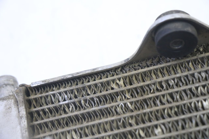 photo de RADIADOR IZQUIERDO  YAMAHA YZ 125 (1998 - 2005) - Detalle de la pieza