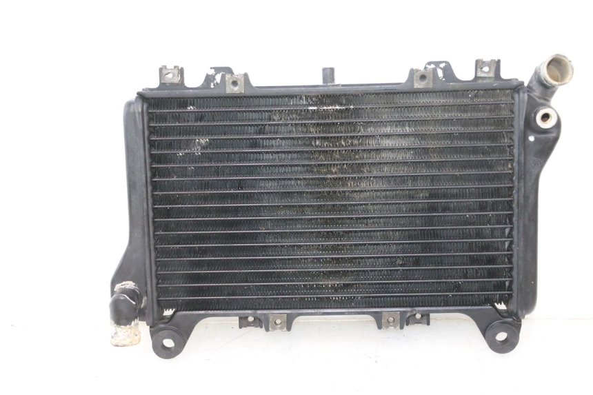photo de RADIADOR  KAWASAKI GPX F ZX750F 750 (1986 - 1990) - Detalles de los puntos de fijación
