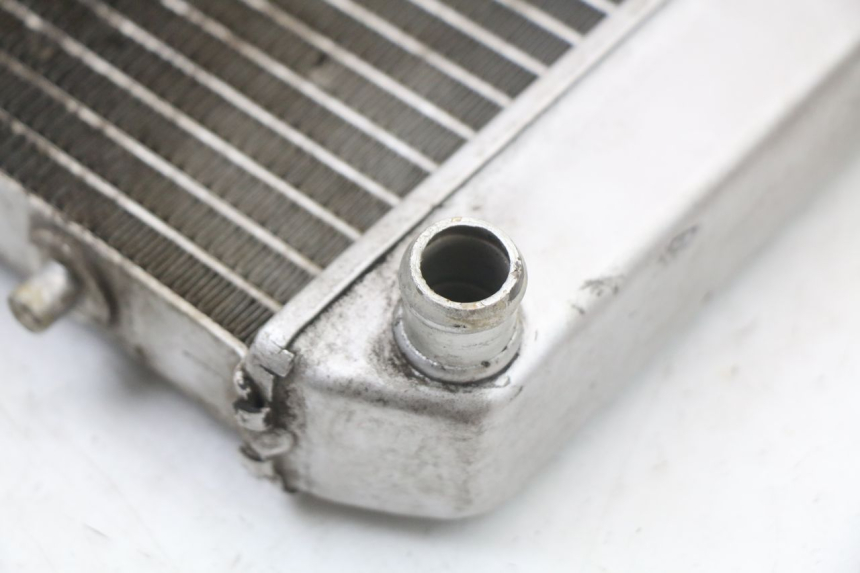 photo de RADIADOR  NECO GPX LC 2T 50 (2014 - 2018) - Detalles de los puntos de fijación