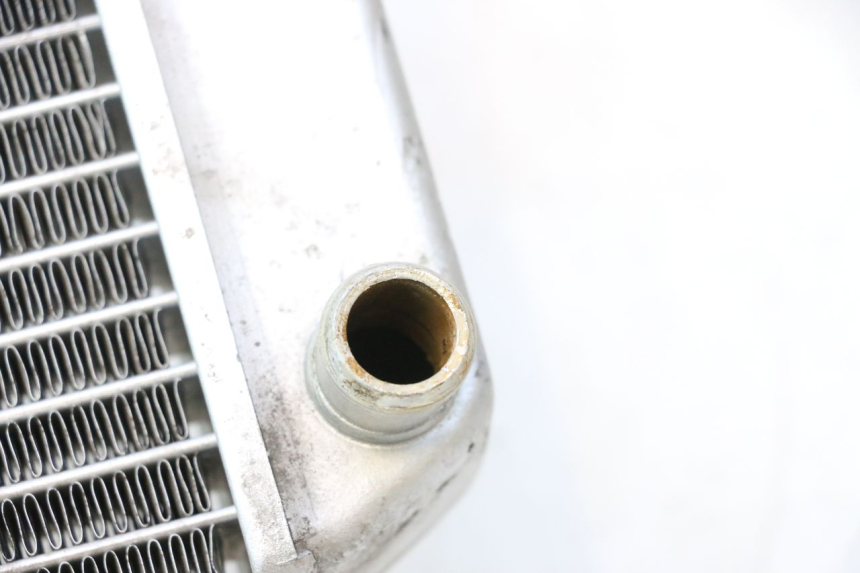 photo de RADIADOR  NECO GPX LC 2T 50 (2014 - 2018) - Características distintivas