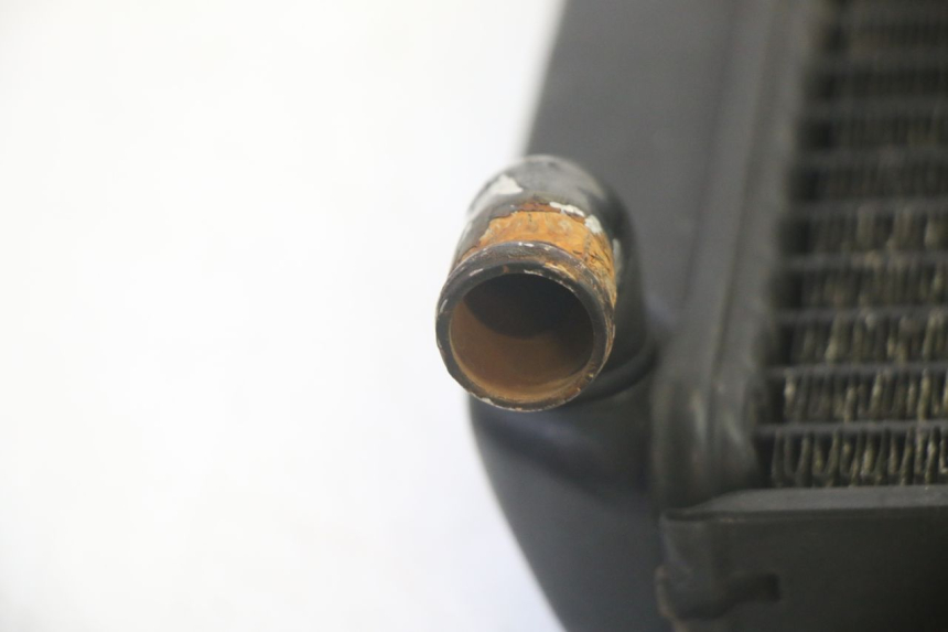 photo de RADIADOR  KAWASAKI GPX R WARBIRD 600 (1988 - 1993) - Detalles de los puntos de fijación