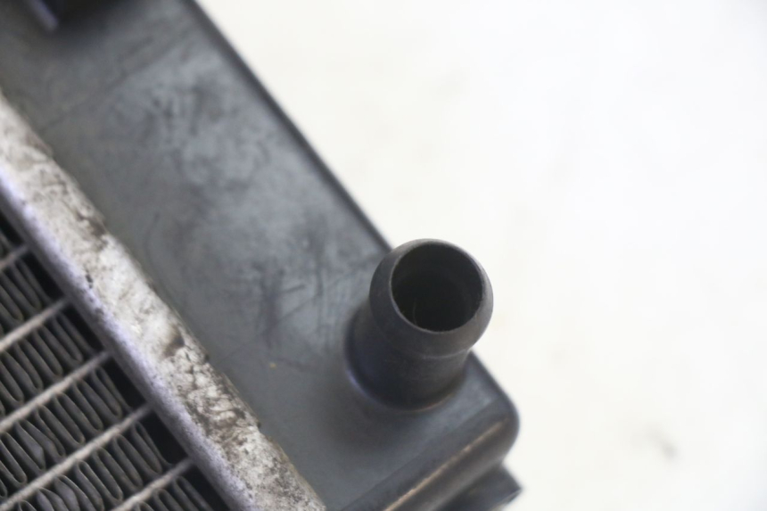 photo de RADIADOR  KYMCO GRAND DINK 125 (2008 - 2014) - Otra perspectiva