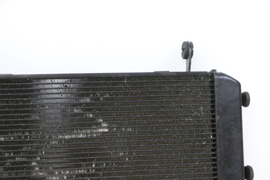 photo de RADIADOR SUZUKI GSR 750 (2011 - 2017) - Zoom sobre los componentes