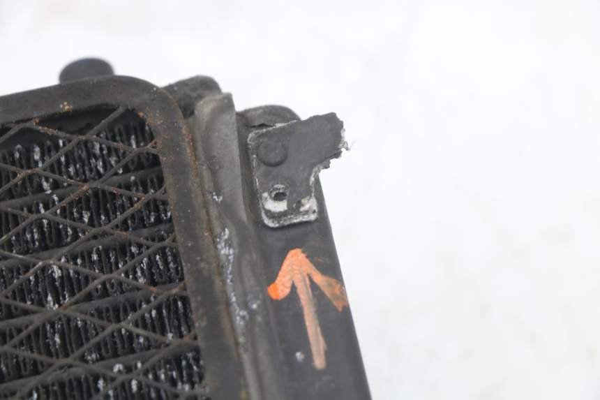 photo de RADIADOR  KAWASAKI GTR 1000 (1994 - 2004) - Primer plano técnico