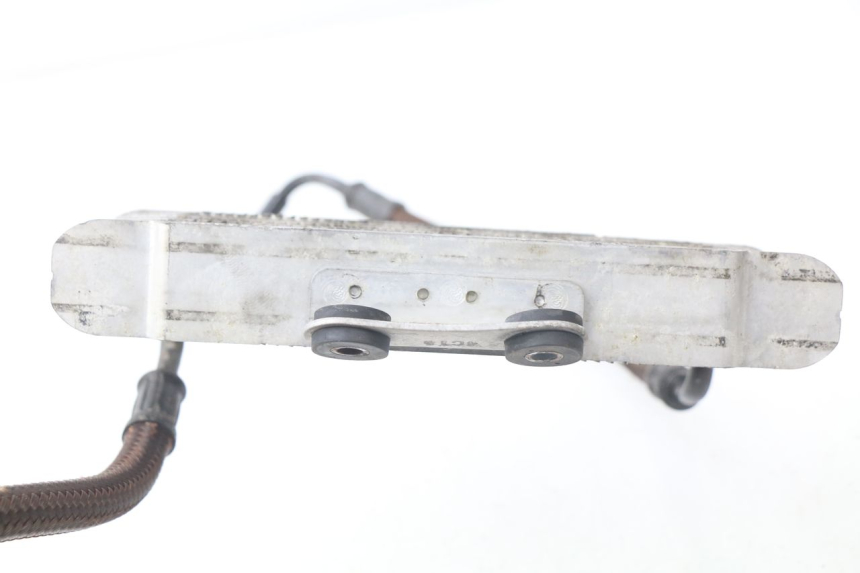 photo de RADIADOR ACEITE HYOSUNG AQUILA GV 125 (2009 - 2016) - Otra perspectiva