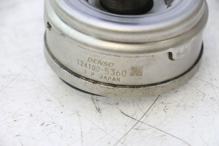 photo de RADIADOR ACEITE SUZUKI BURGMAN EXECUTIVE ABS 650 (2006 - 2012) - Zoom estado de uso