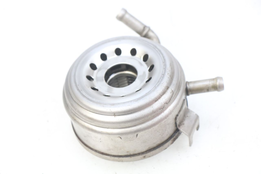 photo de RADIADOR DE ACEITE HONDA CBR RR FIREBLADE 900 (1992 - 1994) - Primer plano técnico