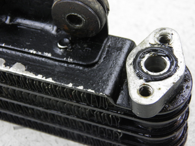 photo de RADIADOR ACEITE KYMCO QUANNON 125 (2007 - 2014) - Estado de la superficie y material