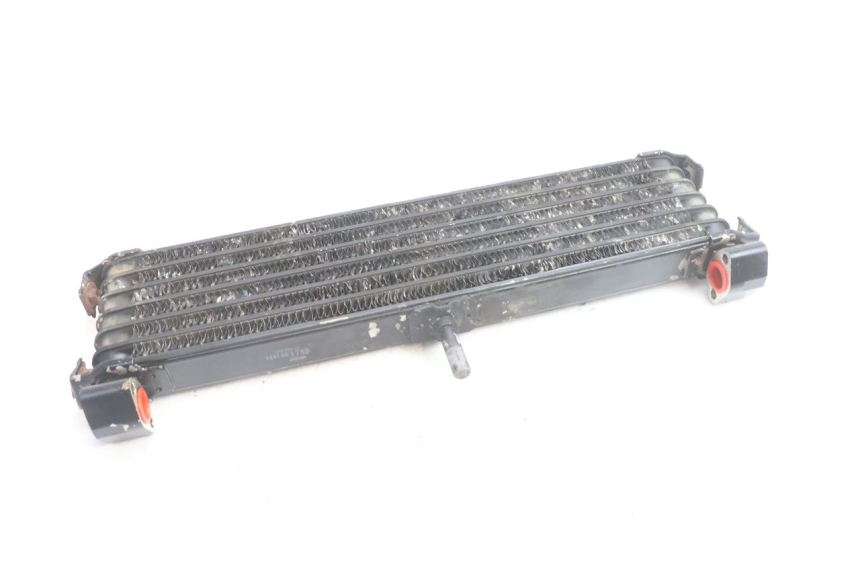 photo de RADIADOR ACEITE YAMAHA XJR 1300 (1998 - 2002) - Primer plano técnico