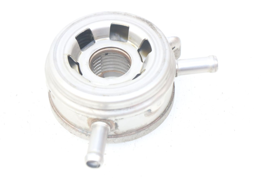 photo de RADIADOR ACEITE YAMAHA XP T-MAX TMAX ABS 530 (2012 - 2015) - Primer plano técnico