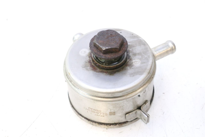 photo de RADIADOR ACEITE YAMAHA YZF R6 600 (2008 - 2009) - Primer plano técnico