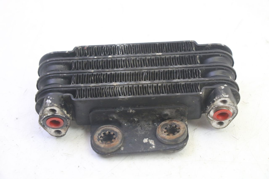 photo de RADIADOR ACEITE KYMCO ZING 125 (1997 - 2003) - Primer plano técnico