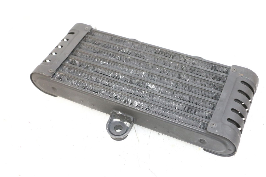 photo de RADIADOR ACEITE KAWASAKI ZR 7 750 (1999 - 2004) - Detalles de los puntos de fijación