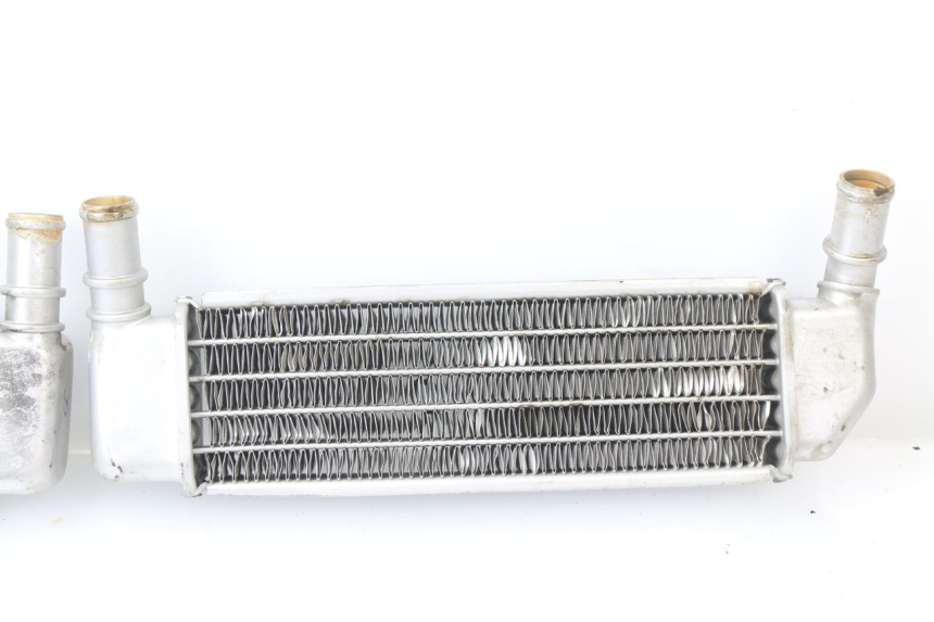 photo de RADIADOR  PEUGEOT LUDIX BLASTER 50 (2006 - 2014) - Características distintivas