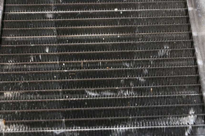 photo de RADIADOR  PIAGGIO MP3 125 (2006 - 2014) - Detalles de los puntos de fijación