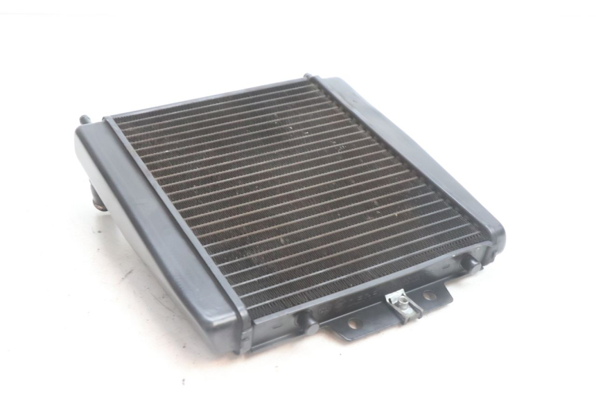 photo de RADIADOR  PIAGGIO MP3 500 (2016 - 2018) - Primer plano de alta resolución