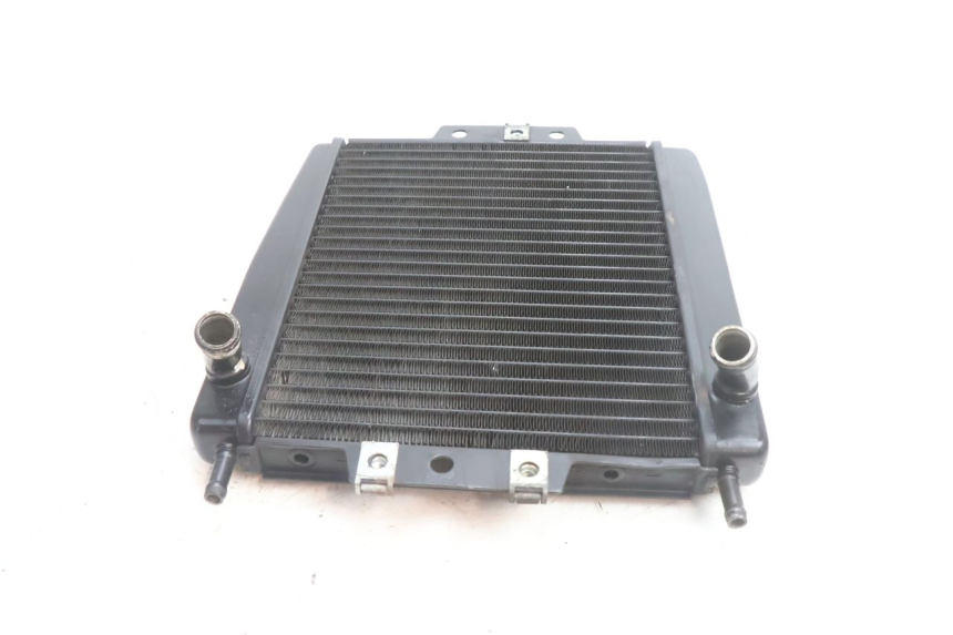 photo de RADIADOR  PIAGGIO MP3 500 (2016 - 2018) - Otra perspectiva