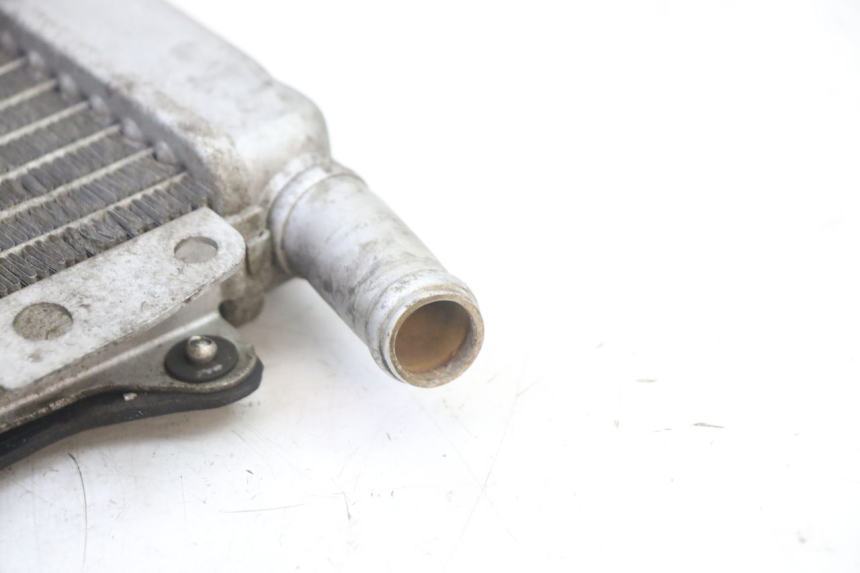 photo de RADIADOR GILERA NEXUS 125 (2009 - 2013) - Detalles de los puntos de fijación