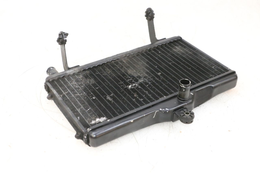 photo de RADIADOR  HONDA NSR R 125 (1994 - 2003) - Primer plano técnico