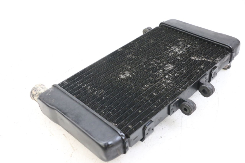 photo de RADIADOR HONDA NTV DEAUVILLE 650 (1998 - 2001) - Estado de la superficie y material