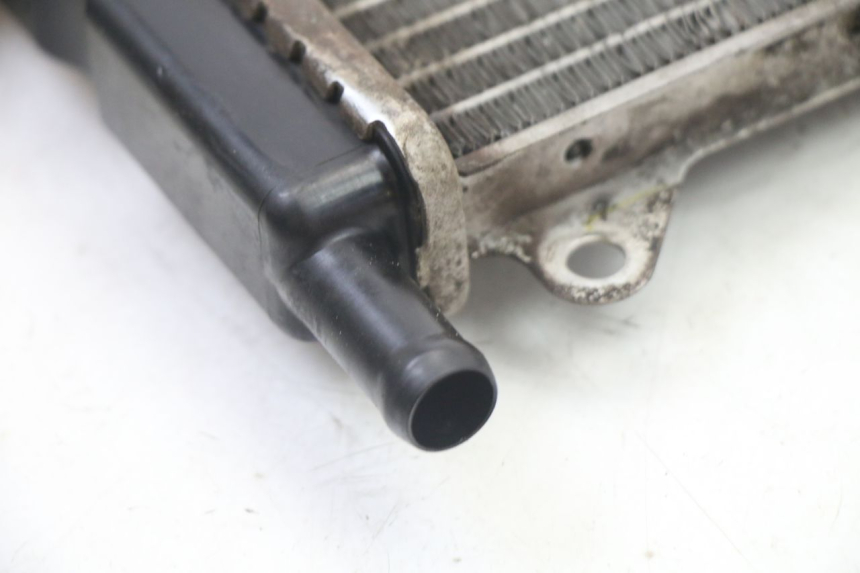 photo de RADIADOR  MBK OVETTO 4T 50 (2008 - 2016) - Otra perspectiva