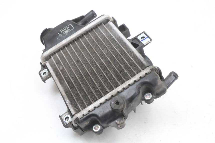 photo de RADIADOR HONDA PCX (JF28) 125 (2009 - 2011) - Detalle de la pieza