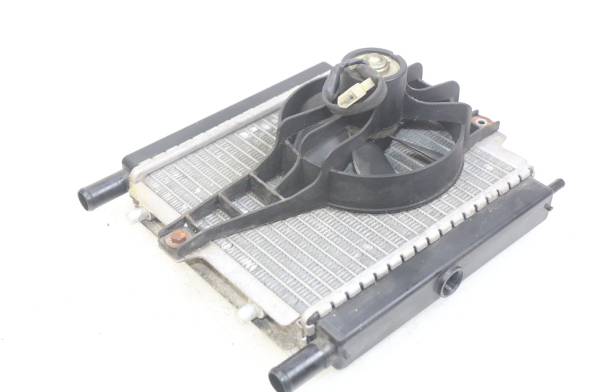 photo de RADIADOR PEUGEOT SATELIS 125 (2010 - 2012) - Otra perspectiva