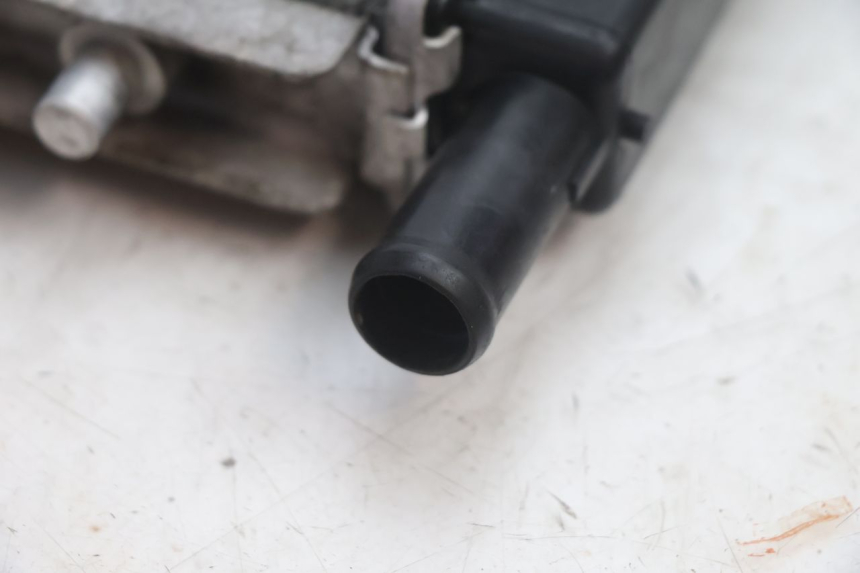 photo de RADIADOR  PEUGEOT SATELIS 125 (2013 - 2018) - Marcados y referencias originales