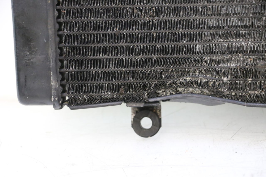 photo de RADIADOR  HONDA ST PAN EUROPEAN 1100 (1990 - 2002) - Zoom sobre los componentes