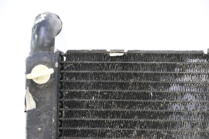 photo de RADIADOR  HONDA ST PAN EUROPEAN 1100 (1990 - 2002) - Primer plano de alta resolución