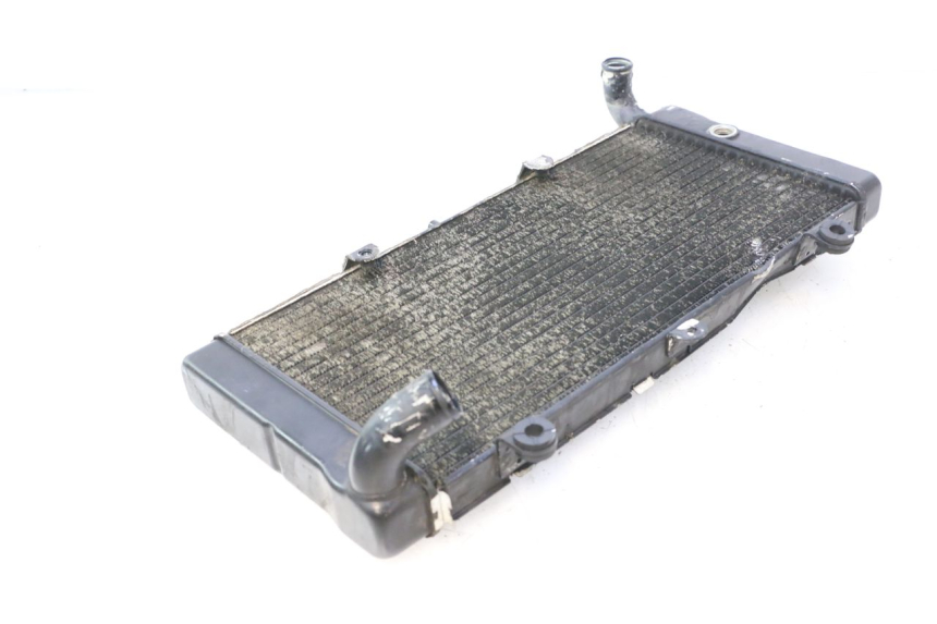 photo de RADIADOR  HONDA ST PAN EUROPEAN 1100 (1990 - 2002) - Primer plano técnico
