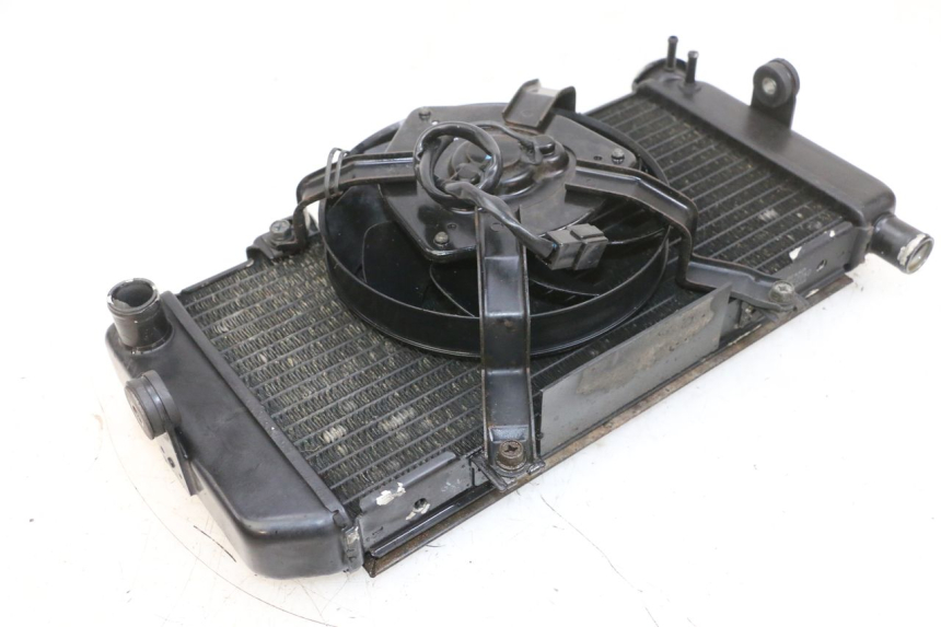 photo de RADIADOR  YAMAHA TDM ABS 900 (2002 - 2014) - Otra perspectiva