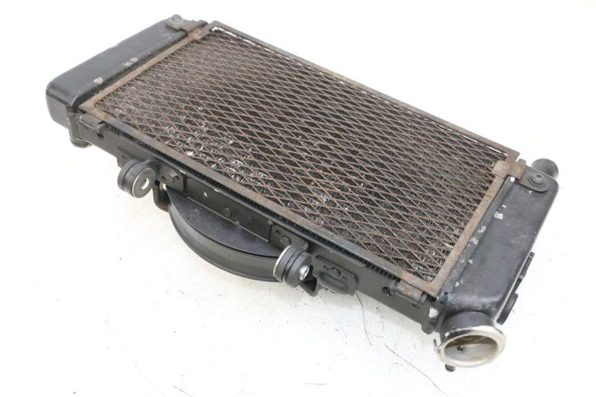 photo de RADIADOR  YAMAHA TDM ABS 900 (2002 - 2014) - Primer plano técnico