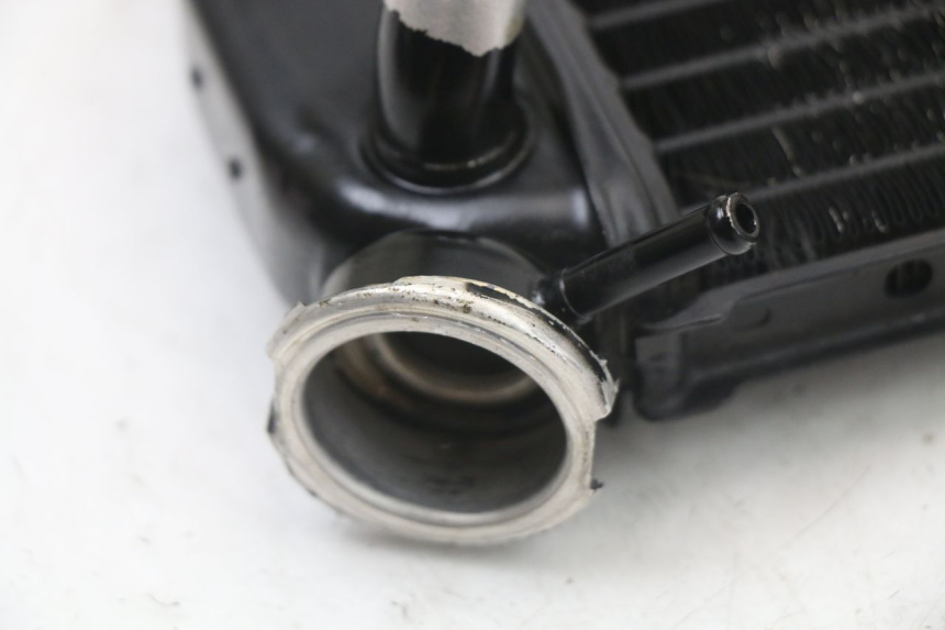 photo de RADIADOR YAMAHA TDR DELTABOX 125 (1997 - 2003) - Primer plano técnico