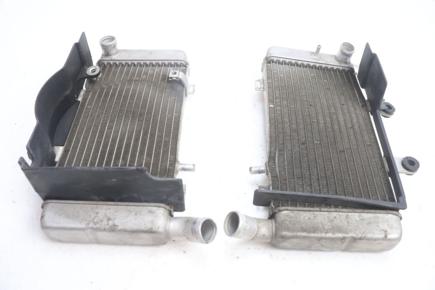 photo de RADIADOR  HONDA VFR FI RC46 800 (1998 - 2001) - Detalle de la pieza