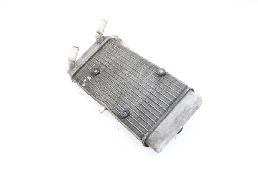 photo de RADIADOR YAMAHA X-MAX XMAX 125 (2010 - 2013) - Primer plano técnico