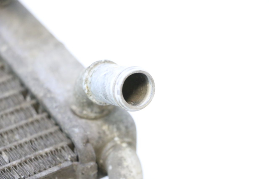 photo de RADIADOR YAMAHA X-MAX XMAX 125 (2010 - 2013) - Primer plano técnico