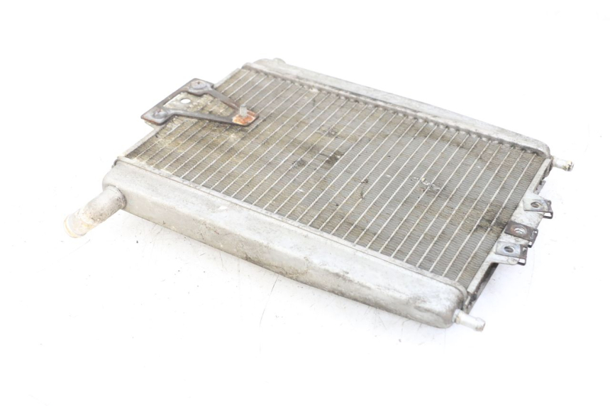 photo de RADIADOR PIAGGIO XEVO - X EVO 125 (2007 - 2017) - Primer plano técnico