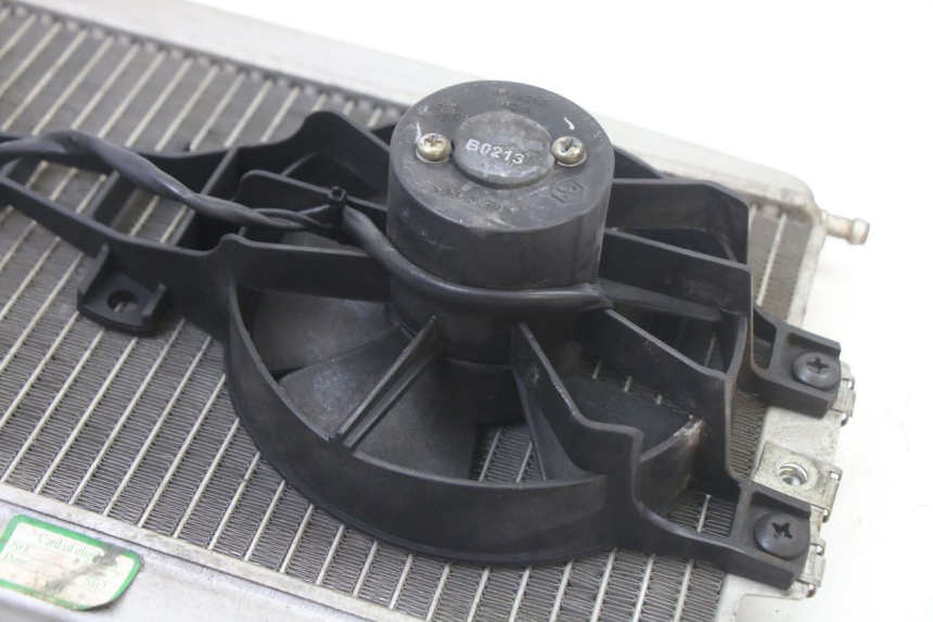 photo de RADIADOR PIAGGIO XEVO - X EVO 125 (2007 - 2017) - Recambio usado revisado