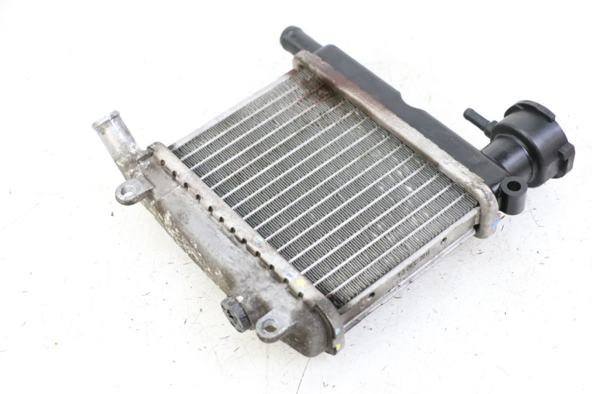 photo de RADIADOR YAMAHA NEOS NEO'S 4T 50 (2008 - 2016) - Vista general del producto