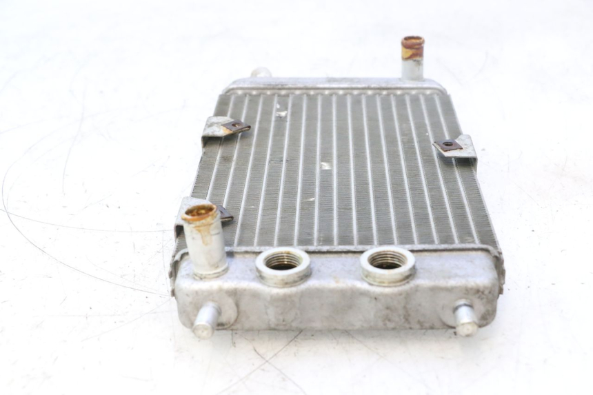 photo de RADIADOR YAMAHA YP MAJESTY 125 (2002 - 2006) - Otra vista del artículo