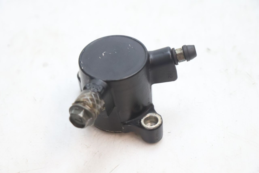 photo de CILINDRO RECEPTOR DE EMBRAGUE SUZUKI GSF N BANDIT 1200 (2001 - 2005) - Zoom estado de uso