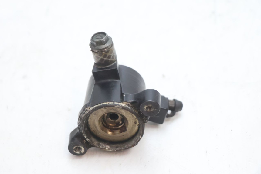photo de CILINDRO RECEPTOR DE EMBRAGUE SUZUKI GSF N BANDIT 1200 (2001 - 2005) - Primer plano técnico