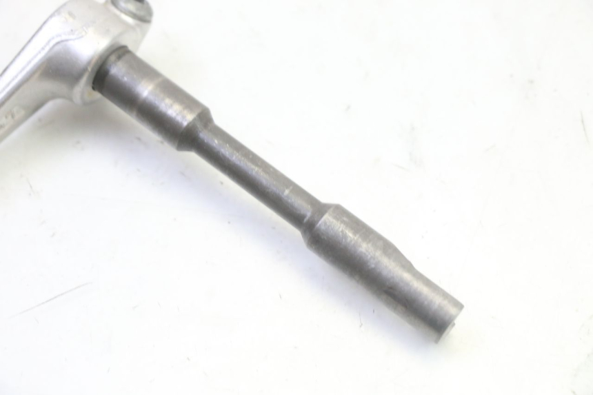 photo de CILINDRO RECEPTOR DE EMBRAGUE DERBI SENDA SM DRD 50 (2008 - 2013) - Zoom estado de uso